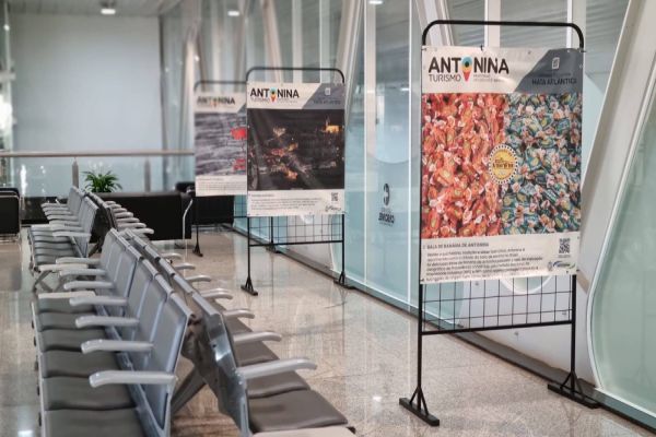 Antonina e a Grande Reserva Mata Atlântica são apresentadas em exposição no Aeroporto de Cascavel