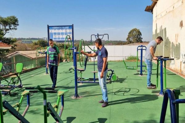 Prefeitura instala Academia da Terceira Idade no Jardim Presidente