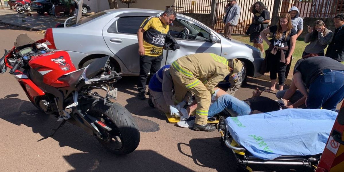 Motociclista sofre fratura em quadril após forte colisão no Bairro Brasília