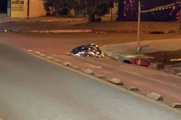 Imagem referente a notícia: Homem é morto após confusão em festa no Bairro Santa Cruz