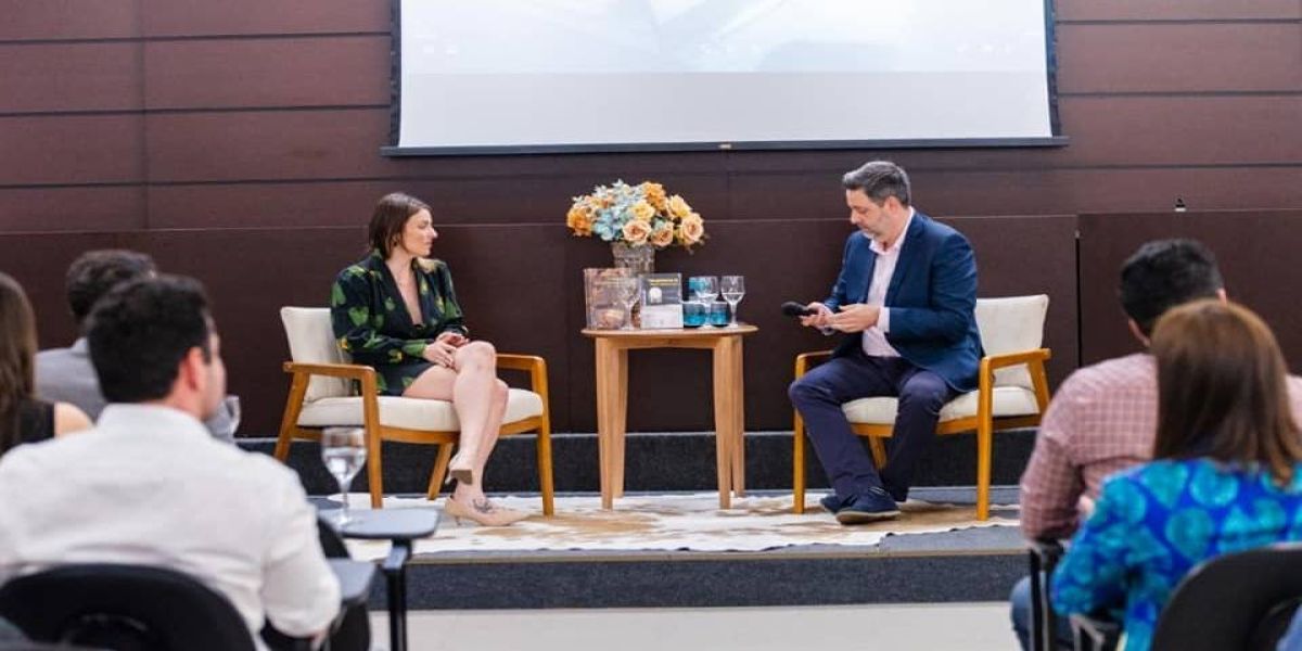 Com "Vinho Filosófico", OAB Cascavel discute impacto da literatura no direito