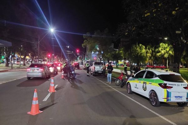 Blitz: Condutor sem CNH e embriagado, é conduzido à 15ªSDP por posse de munições de pistola 9mm