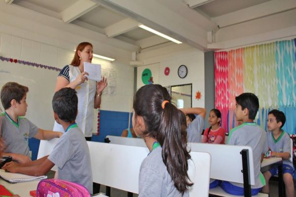 Inscrições para teste seletivo com 166 vagas na Educação chegam à reta final