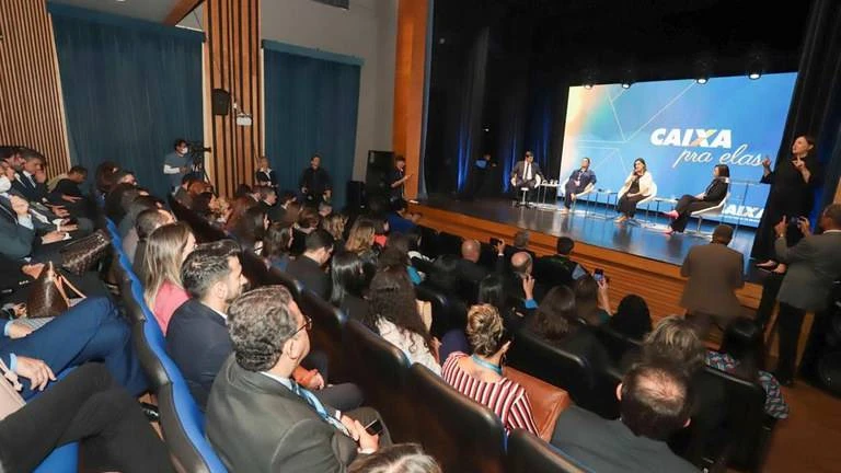 Foto relacionada a notícia: Agências da Caixa passarão a orientar sobre prevenção à violência doméstica