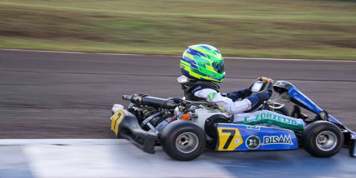 Zorzetto disputa pela 1ª vez o Paranaense de Kart em casa