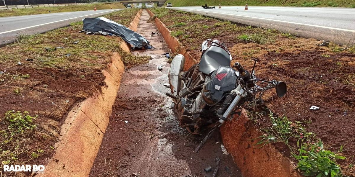Motociclista morre após ter a perna arrancada em violenta colisão de trânsito na BR-163 em Toledo