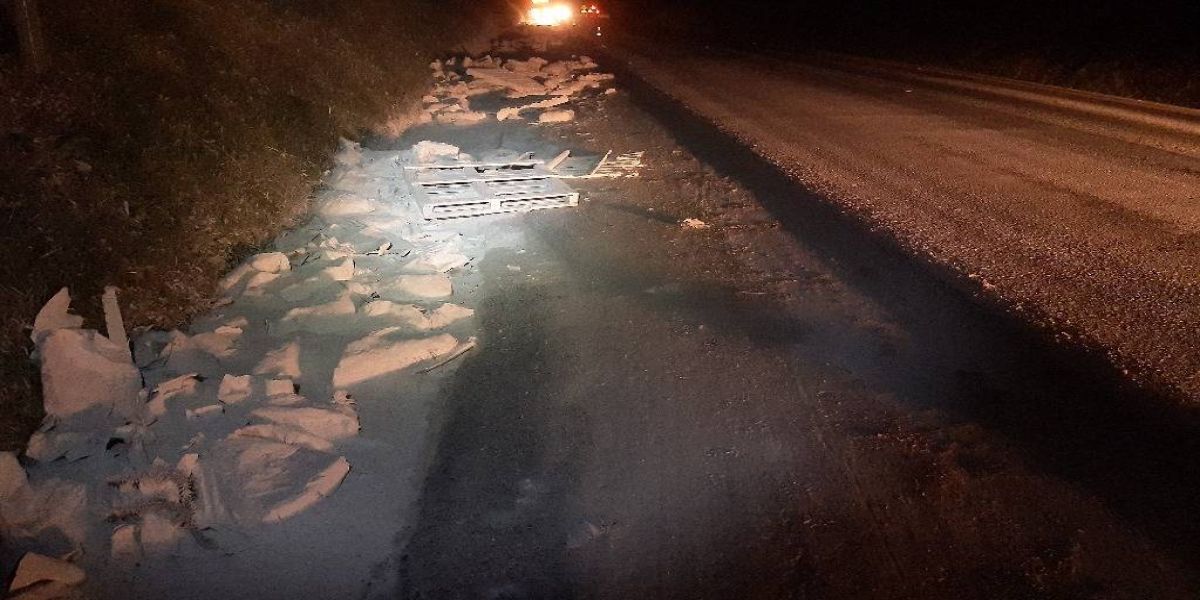 PRF prende motorista bêbado em acidente na BR-277 no Paraná