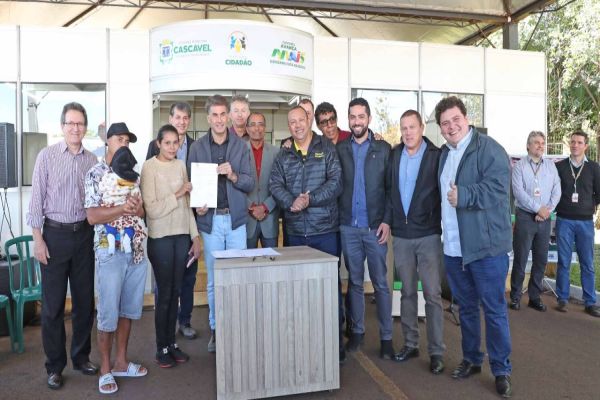 Governo no Território: Prefeito Paranhos anuncia cardápio de melhorias para comunidade