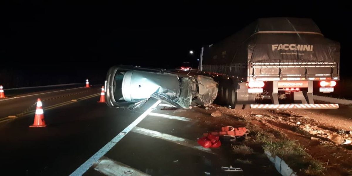 Homem morre em grave acidente na BR- 369, em Ubiratã