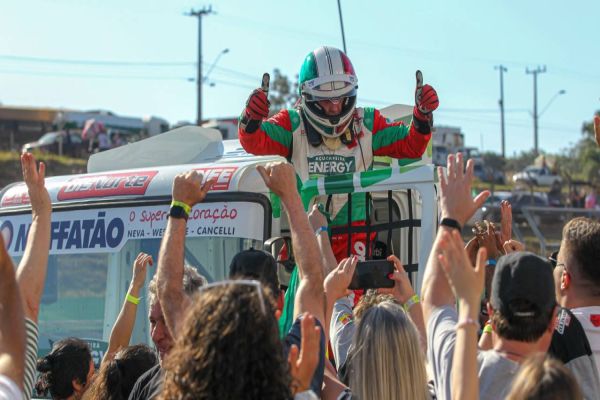 Muffato deixa as pistas após a 4ª etapa da Fórmula Truck domingo em Cascavel