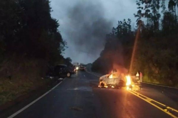 Motorista de pick-up morre em acidente na BR-376, em Ortigueira