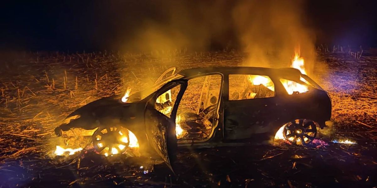 PM é acionada para disparos de arma de fogo em restaurante e carro é encontrado em chamas na PR-486