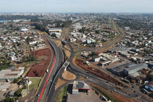 Novo trevo Cataratas representa união e trabalho do Oeste, diz Acic
