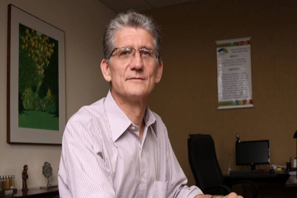 Ortigara faz no Show Rural de Inverno abertura da colheita do trigo no Paraná