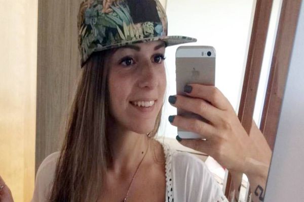 Imagem referente a notícia: Mulher de 30 anos é morta a tiros em lanchonete no Jardim Alvorada em Maringá
