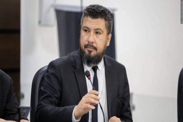 Vereador Edson Souza propõe criação do Dia do Psicólogo em Cascavel