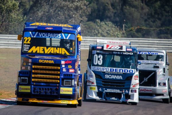 Após sucesso no Sul, Fórmula Truck abre segunda fase da temporada em São Paulo