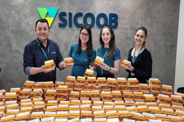 Com o apoio de cooperados e colaboradores, Sicoob vende 3.879 tickets para o McDia Feliz