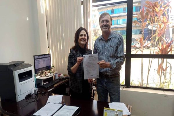 ​​Projeto estabelece que drive-thru tenha saída de emergência para carros