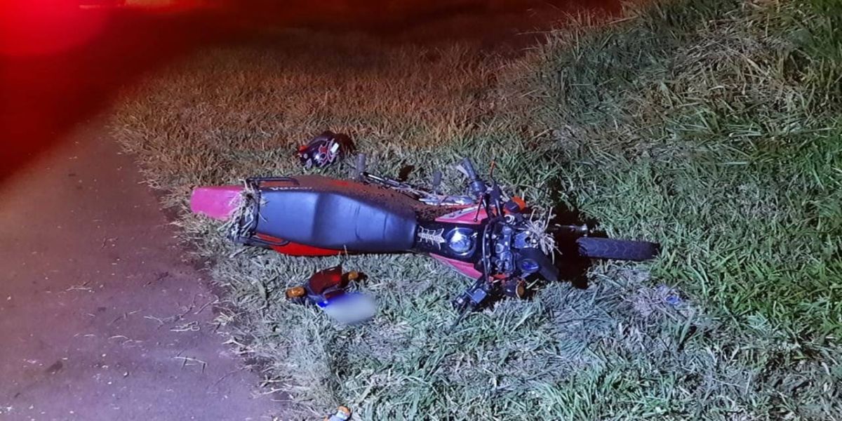Motociclista fica ferido após cair de moto na PR-486 em Cascavel