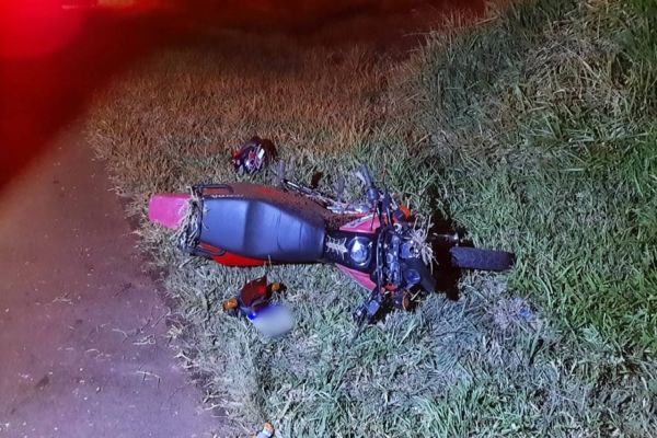 Motociclista fica ferido após cair de moto na PR-486 em Cascavel