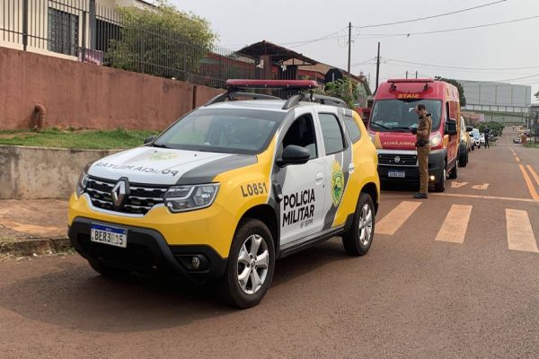 Imagem referente a notícia: Jovem é esfaqueada e agredida com garrafadas de vidro no Jardim Colmeia