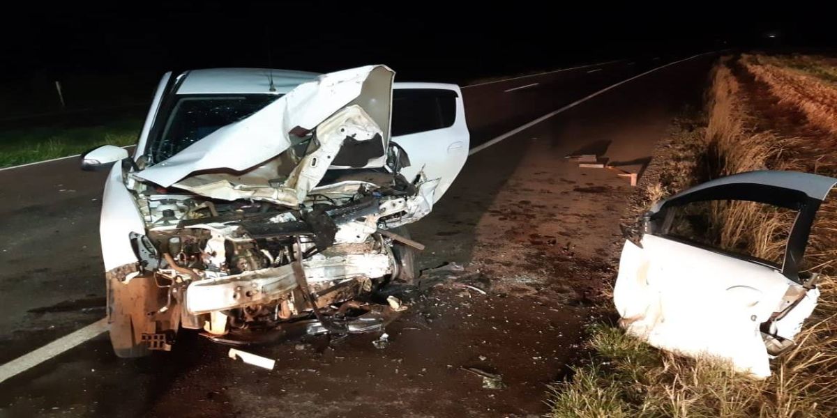 Condutor morre após invadir na contramão e se envolver em dois gravíssimos acidentes na BR-467