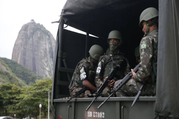 Forças armadas vão apoiar TSE na segurança das eleições