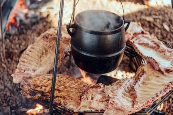 Faltam poucos dias para o maior encontro de churrasqueiros do Sul do Brasil, o Brasa Festival