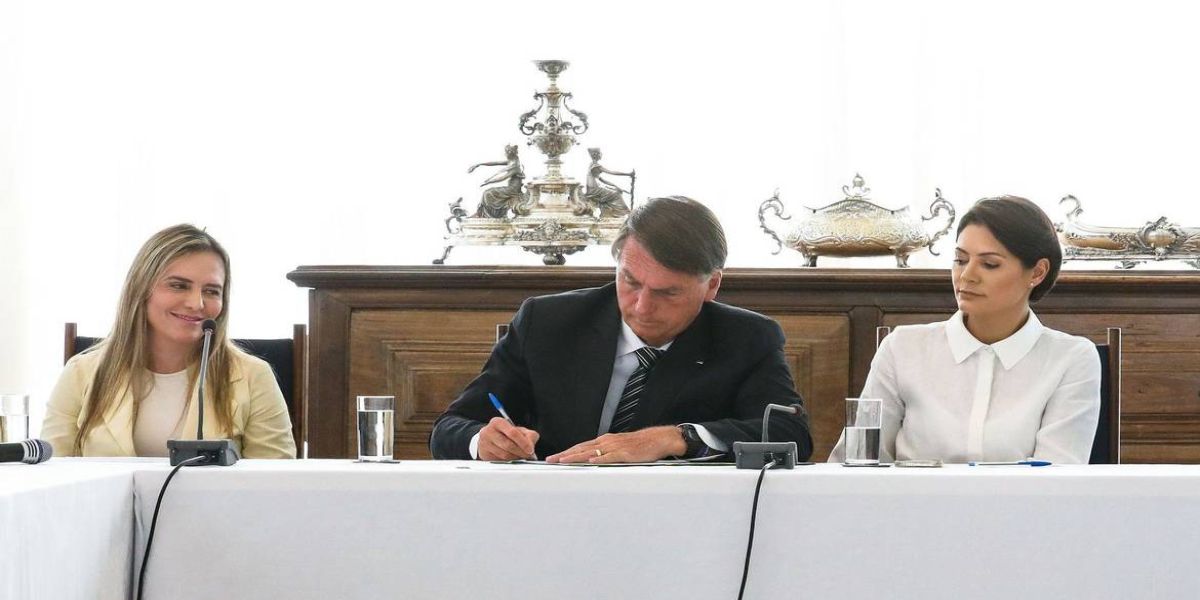 Presidente sanciona lei que acaba com rol taxativo da ANS