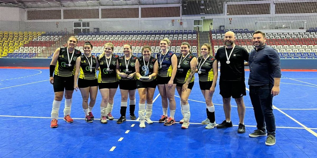 Cascavel vence o 1° Campeonato de Voleibol entre OABs do Paraná