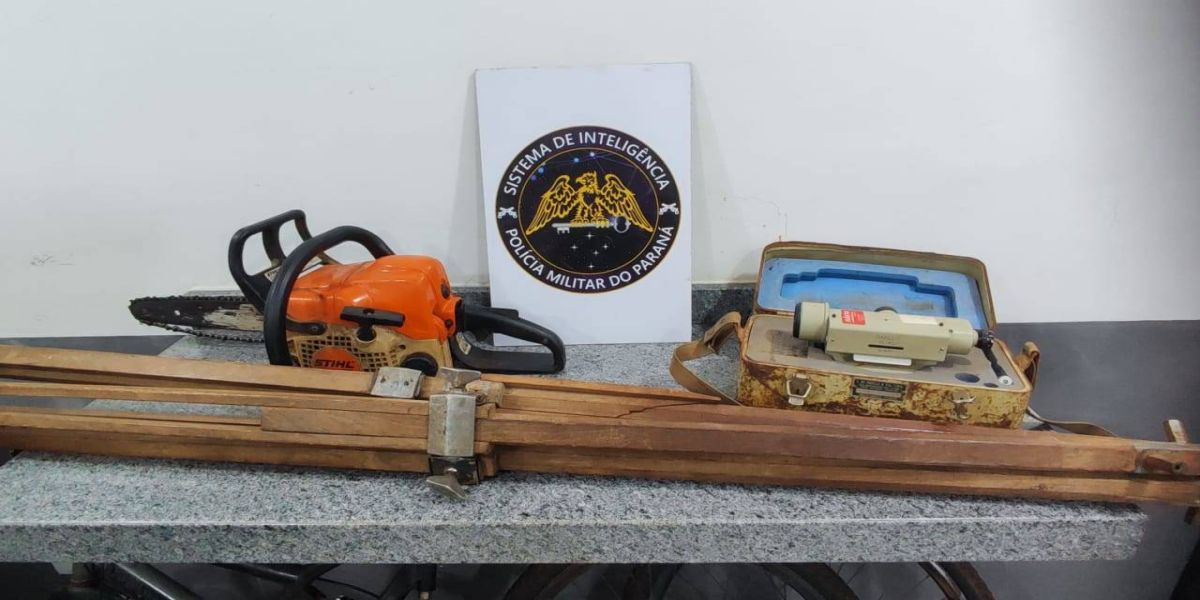 Homem de 33 anos é detido acusado de furto de automóvel e motosserra no Bairro Cascavel Velho