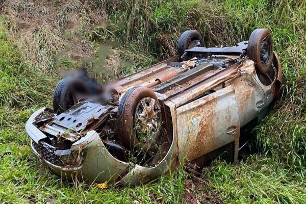 Capotamento é registrado na PR-180 entre Cascavel e Boa Vista da Aparecida