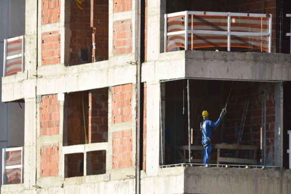 Índice da Confiança da Construção cresce 3,5 pontos em setembro