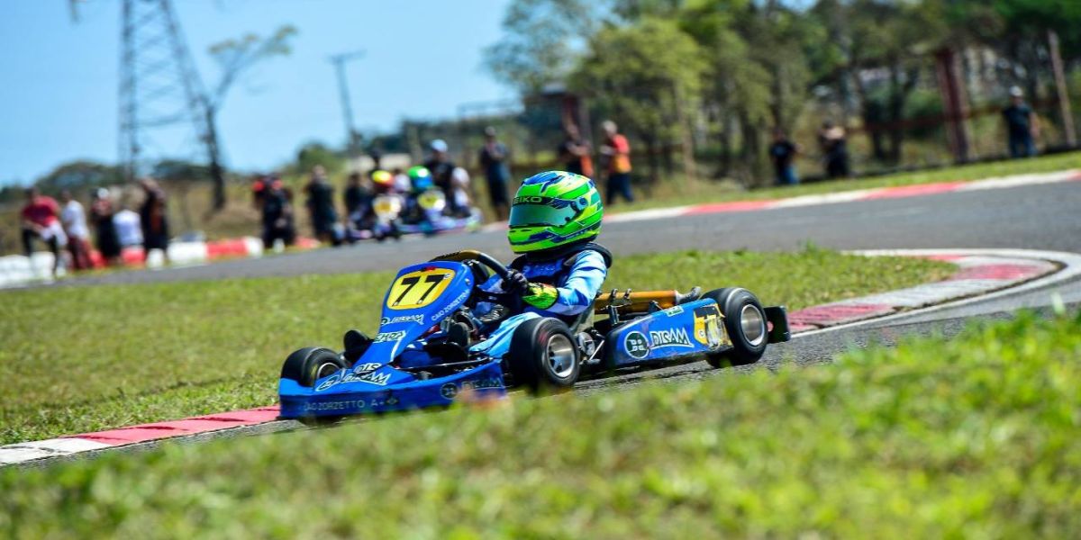 Zorzetto faz a pole da 9ª etapa da Copa São Paulo Light de Kart