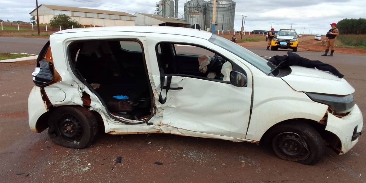 Dois homens morrem em grave acidente de trânsito na PR-486, em Brasilândia do Sul