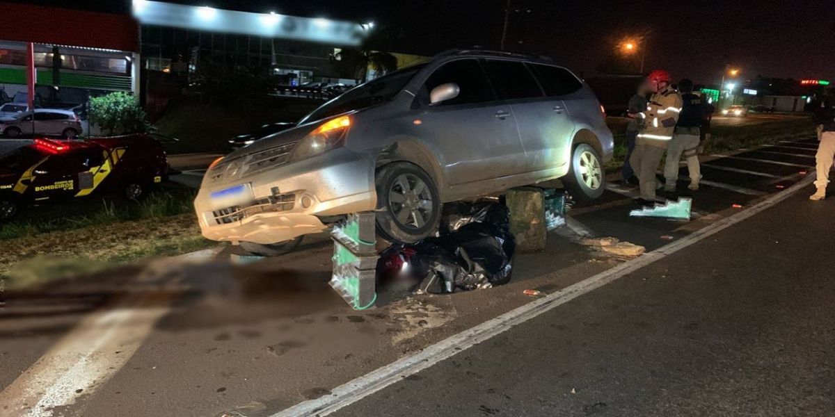 Motociclista é atingido por Saveiro e acaba morrendo atropelado por outro veículo na BR-277