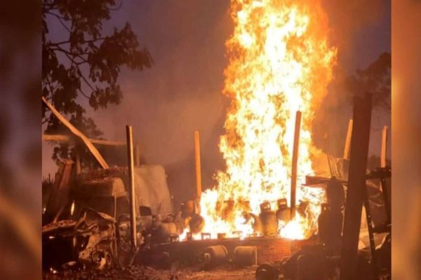 Depósito clandestino de gás explode em Bernardo de Irigoyen