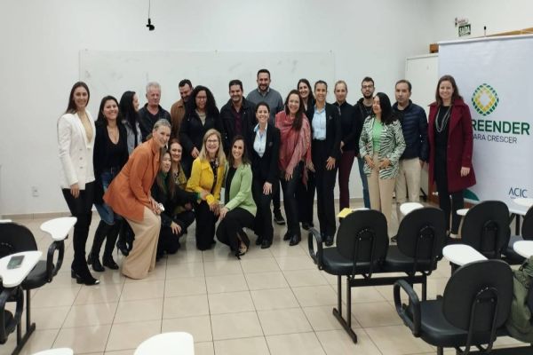Palestra ajuda empresários a se conectar às mídias sociais