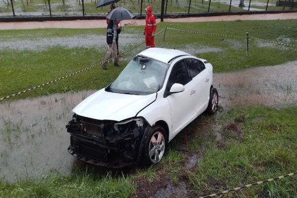 Imagem referente a notícia: Duas mulheres morrem em grave acidente na PR-280 no sudoeste do Paraná