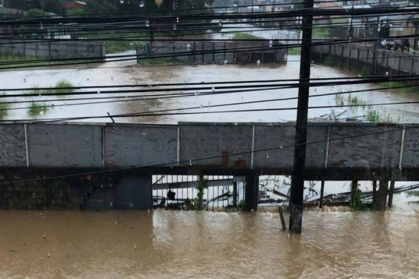 Número de pessoas atingidas pelas chuvas no Paraná sobe para 8,2 mil