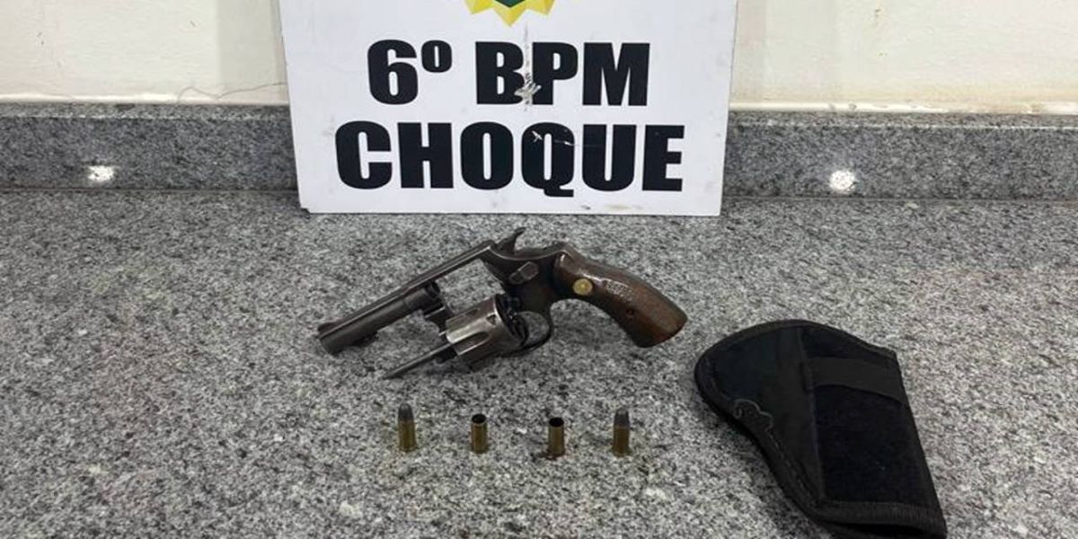 Homem é detido por Porte Ilegal de Arma de Fogo no Jardim dos ipês