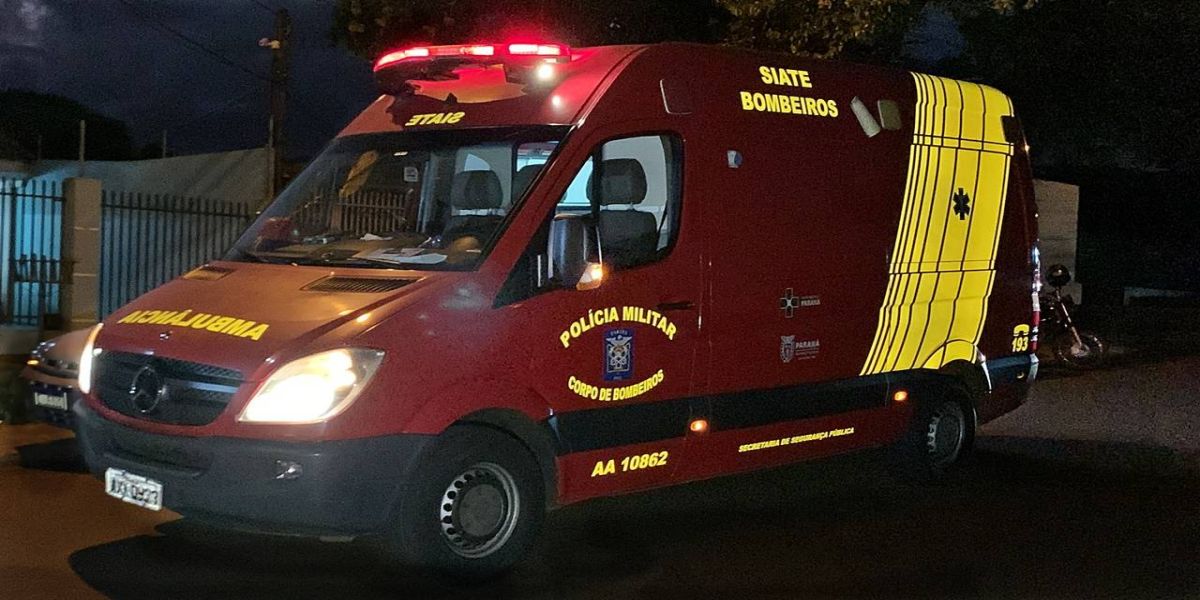 Homem de 44 anos sofre quatro facadas nas costas no Bairro Universitário