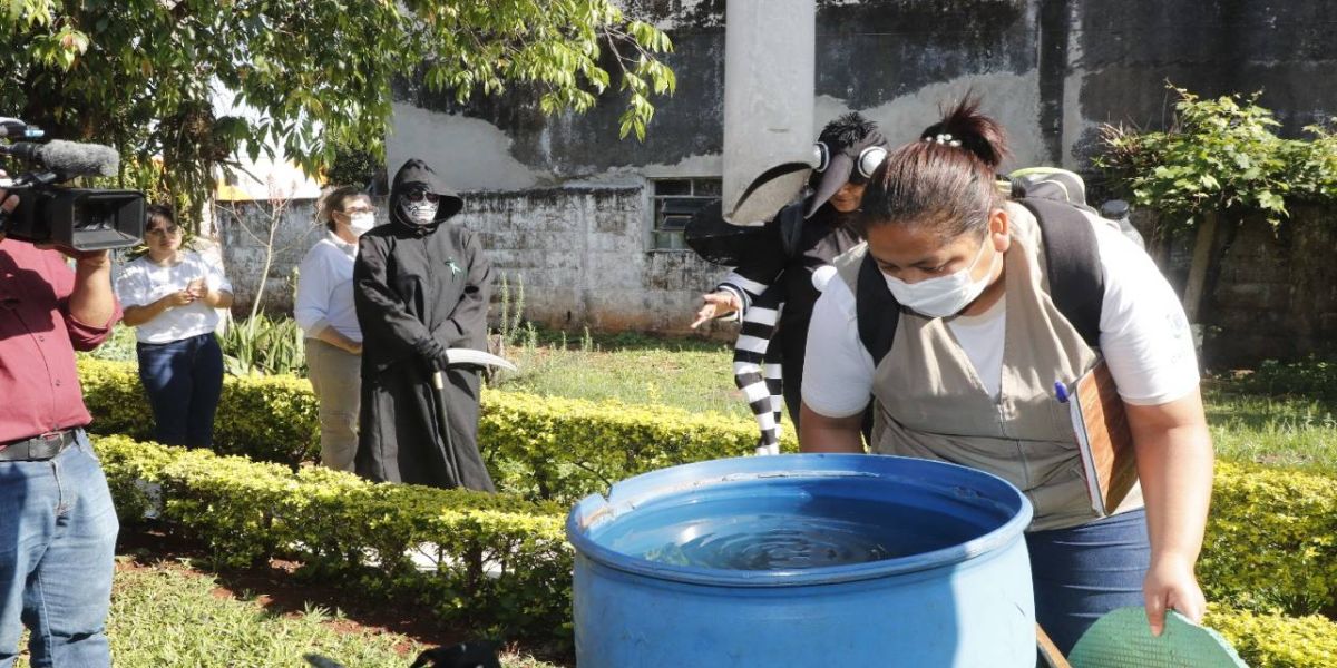 Agentes de Endemias reforçam combate à dengue com vistorias no Jardim Periolo
