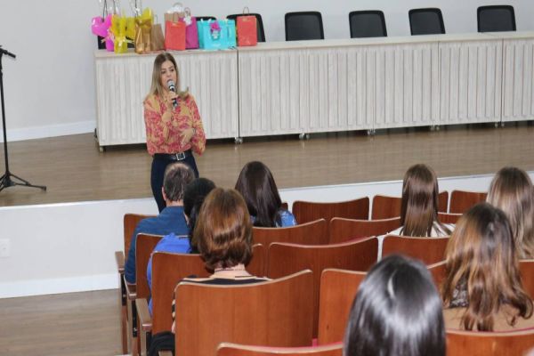 Palestra de abertura da Semana do Servidor elevou a autoestima dos participantes