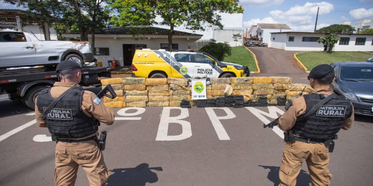 Polícia Militar apreende mais de uma tonelada de droga em Ouro Verde do Oeste