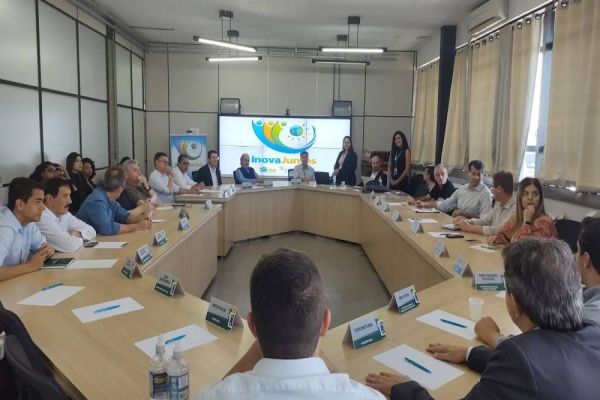 InovaJuntos faz diagnóstico vocacional do Município de Cascavel