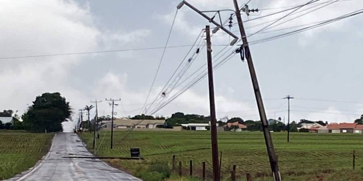 Temporal deixa cerca de 90 mil unidades consumidoras sem energia no Centro-Sul e Oeste