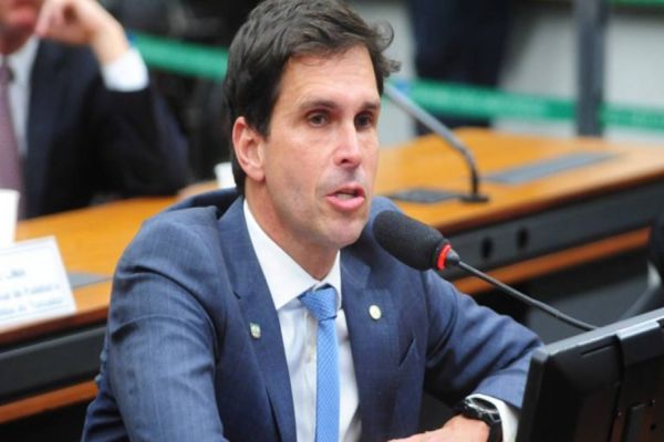 Comissão aprova isenção de multa para trabalhador rural aderir ao Regime Geral de Previdência Social