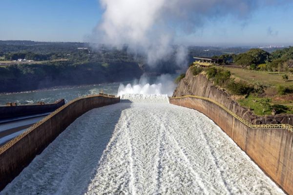 “Efeito represamento” do Rio Iguaçu vai elevar novamente o nível do Rio Paraná em até 3 metros